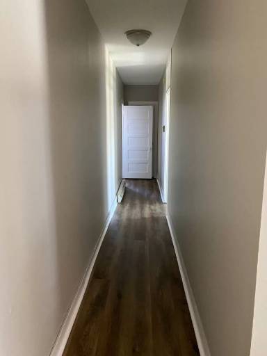 Main picture of 109 S Bridge St