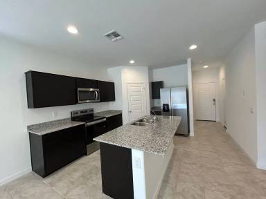Main picture of 5597 Button Ln