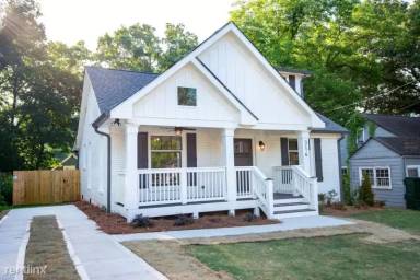 Main picture of 314 Ashburton Ave SE