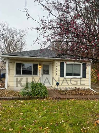 Main picture of 20562 Lexington