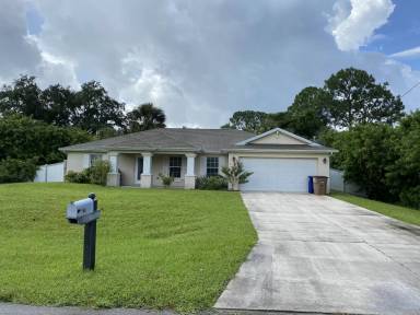 Main picture of 3709 Kilarney St