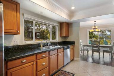 Main picture of 27687 N Bay Rd