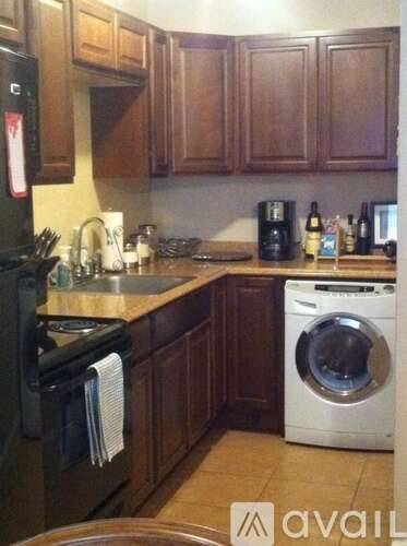 Main picture of 2108 Willow St