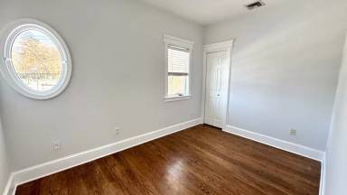Main picture of 331 Orange Rd