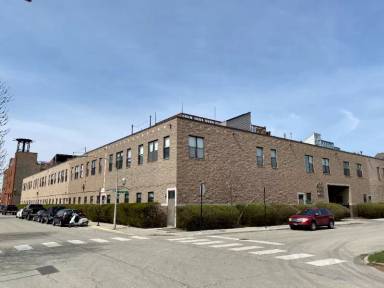 Main picture of 400 N Racine Ave