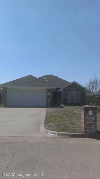 Main picture of 14517 S Harvey Ave