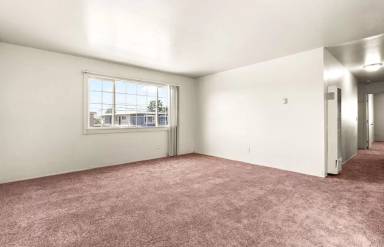 Main picture of 9706 Cherry St