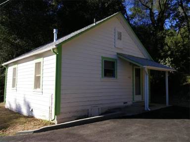 Main picture of 942 Robin Ct