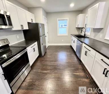 Main picture of 409 N Walnut St