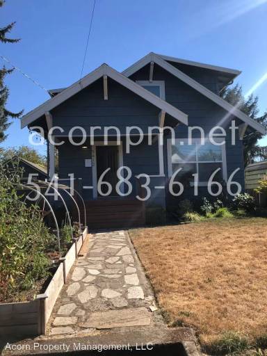 Main picture of 5412 SE Holgate Blvd