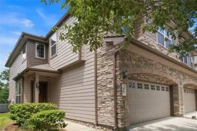 Main picture of 86 Aventura Pl