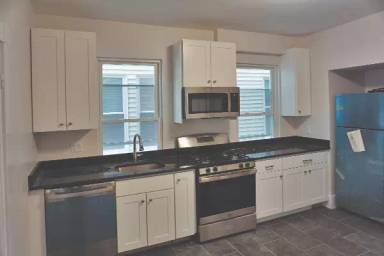 Main picture of 355-65 Prospect St