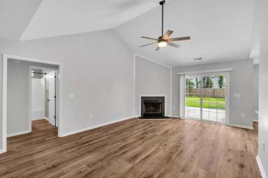 Main picture of 128 Lawndale Ln
