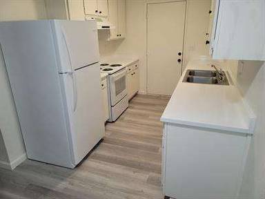 Main picture of 4164 Main St