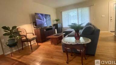Main picture of 2642 Bernice St