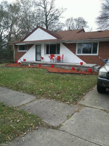 Main picture of 21095 Mitchelldale Ave