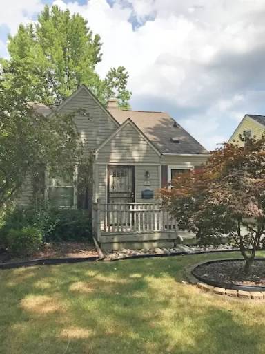 Main picture of 20509 Elkhart St