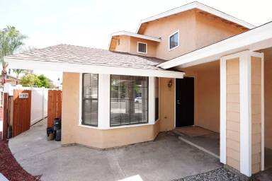 Main picture of 14696 Joshua Tree Ave