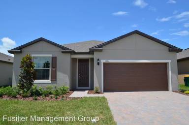 Main picture of 2772 Mead Ave