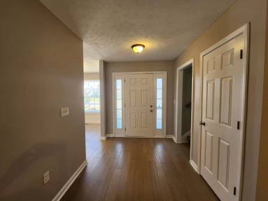 Main picture of 1356 Francesca Dr