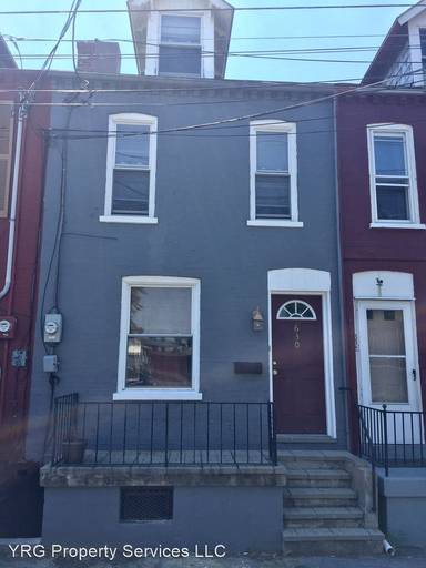 Main picture of 626 N Market St