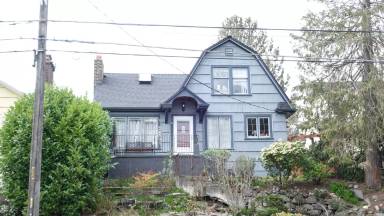 Main picture of 7611 15th Ave NE