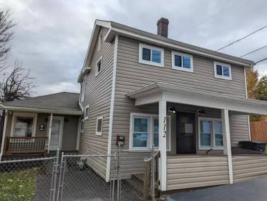 Main picture of 110 12th St