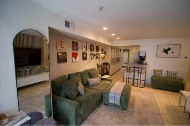 Main picture of 517 L St NW