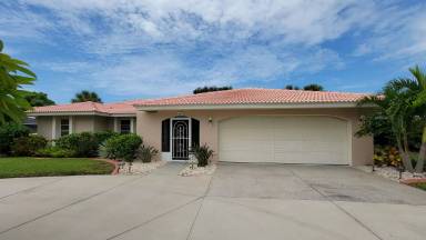 Main picture of 425 E Rossetti Dr