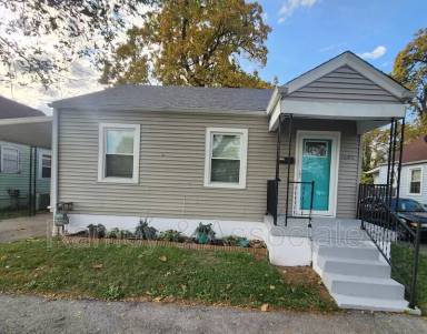 Main picture of 2608 Wyandotte Ave