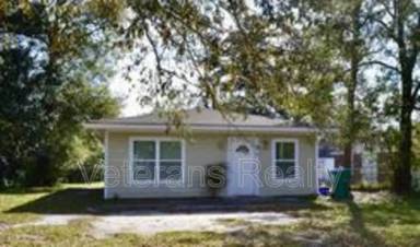 Main picture of 710 43rd Ave