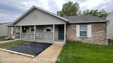 Main picture of 2713 Plaza Ln