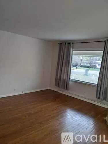 Main picture of 2245 W Coil St