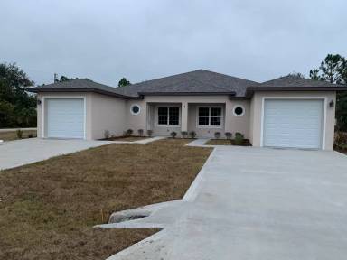 Main picture of 1 Lynn Pl