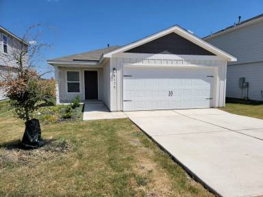Main picture of 4115 Trail de Paris