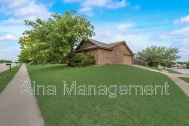 Main picture of 6473 North Park Dr