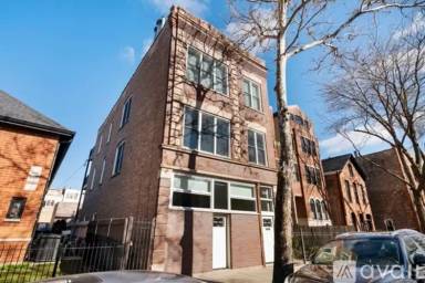 Main picture of 1340 N Wolcott Ave