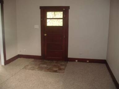 Main picture of 1912 Lay St