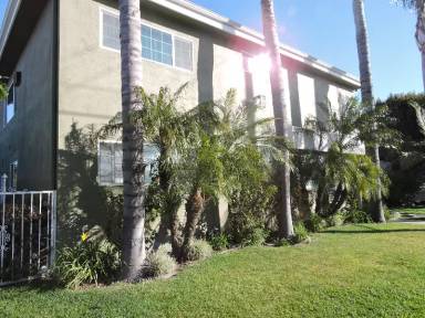 Main picture of 11937 Jefferson Blvd