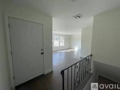 Main picture of 105 Riviera Dr