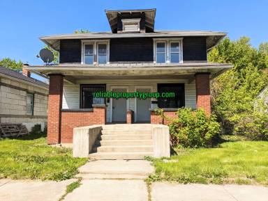 Main picture of 1720-1722 S Boots St