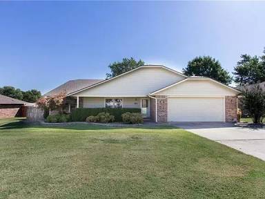 Main picture of 4707 E Circle Dr NW