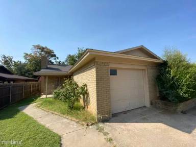 Main picture of 3209 66th St