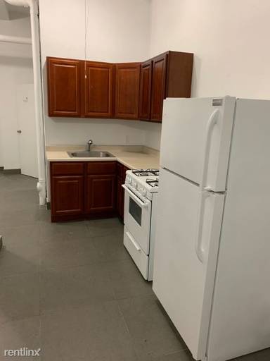 Main picture of 345 Eldert St