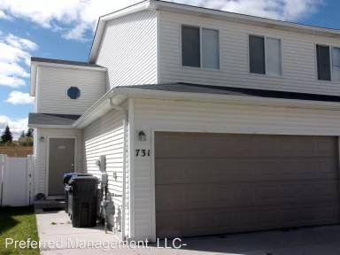 Main picture of 727 W 2nd St