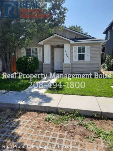 Main picture of 11067 Race St