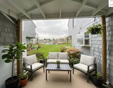 Main picture of 510 N Hayden Bay Dr