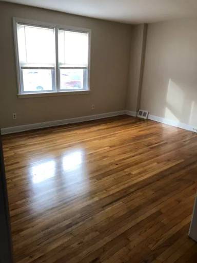 Main picture of 19A Elsmere Blvd