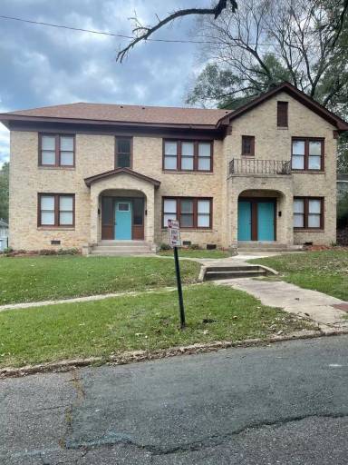 Main picture of 709 Kirby Pl