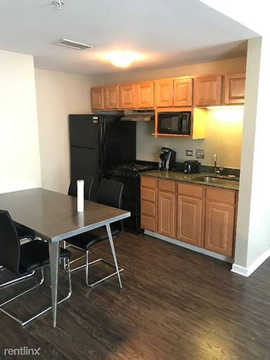 Main picture of Pittsfield Apartments
